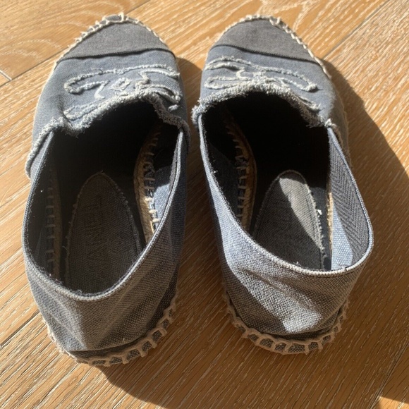 CHANEL Espadrille Flats in Blue - US Size 8 - Picture 3 of 7